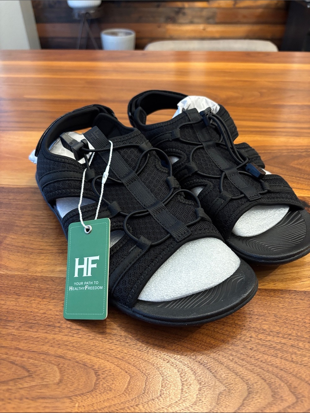 NWT New Hike Footwear Black Bare Sandals Women Size 40 (9-9.5)